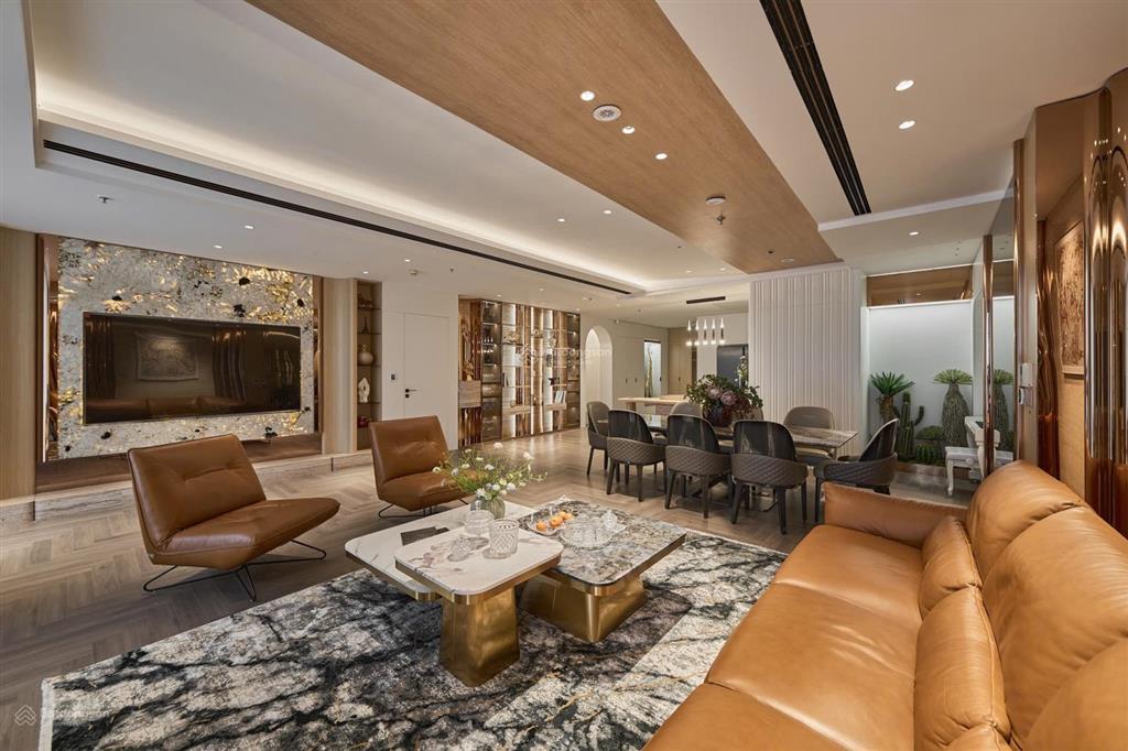 Siêu hiếm bán căn góc 163m2 nổi bật the diamond residence giá 22,8 tỷ