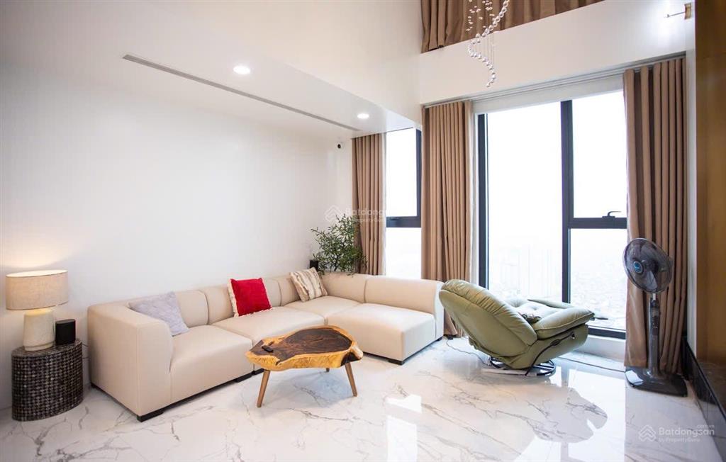 Cực hiếm bán penthouse siêu vip hàng xóm masterise cao xà lá 188m2 giá chỉ 16,x tỷ có thương lượng