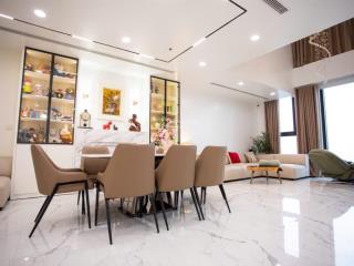 Cực hiếm bán penthouse siêu vip hàng xóm masterise cao xà lá 188m2 giá chỉ 16,x tỷ có thương lượng