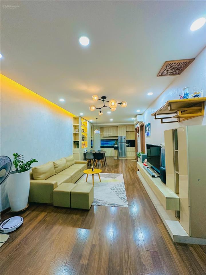 Căn hộ đang bán giá tốt tại five star số 2 kim giang