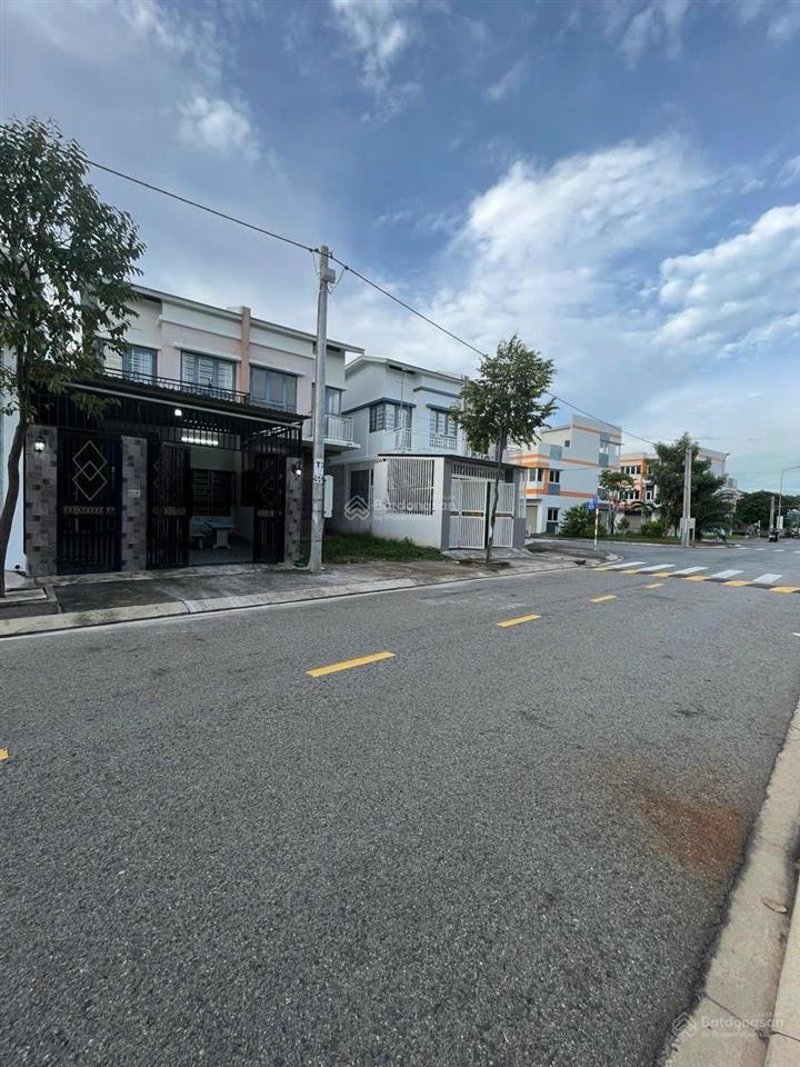 Cho thuê nhà riêng 2pn, 2wc, 73.7m2 tại oasis city, 7 triệu vnd