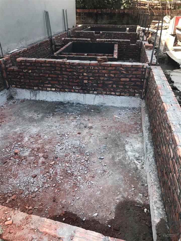 Bán nhà riêng tại yên bệ, 5,85 tỷ, 62 m2, ô tô đỗ cửa, đường nhựa, sổ đỏ 50 m2, nhà cao 3 tầng