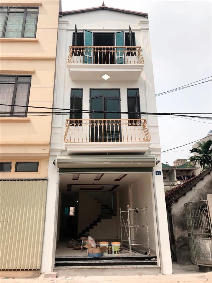 Bán nhà riêng tại yên bệ, 5,85 tỷ, 62 m2, ô tô đỗ cửa, đường nhựa, sổ đỏ 50 m2, nhà cao 3 tầng