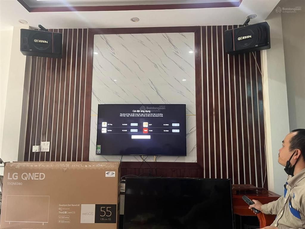 Bán nhà riêng tại yên bệ, 5,85 tỷ, 62 m2, ô tô đỗ cửa, đường nhựa, sổ đỏ 50 m2, nhà cao 3 tầng