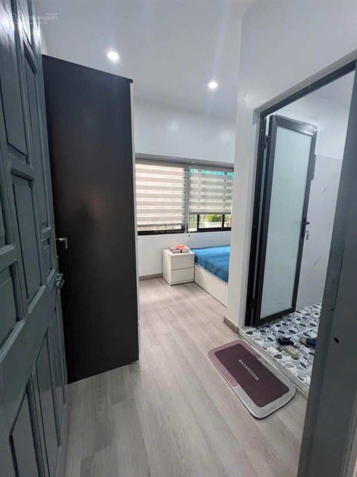 Chính chủ bán căn hộ ngõ 120 trần bình, sd 80m2, 3 ngủ, 2vs, full nội thất mới, sẵn sổ đỏ giá 4,5tỷ