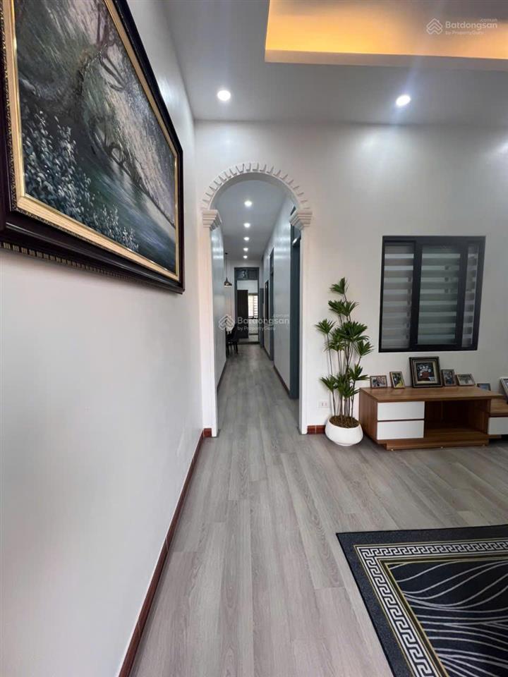 Chính chủ bán căn hộ ngõ 120 trần bình, sd 80m2, 3 ngủ, 2vs, full nội thất mới, sẵn sổ đỏ giá 4,5tỷ