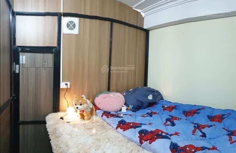 Cho thuê homestay hoàng quốc việt đủ đồ ở riêng biệt đi khóa về mở giá 1,2 tr điều hòa mát lạnh