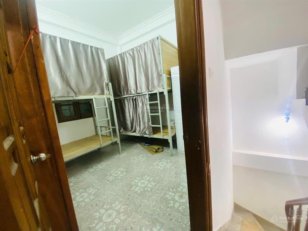 Ký túc xá homestay hoàng quốc việt, cầu giấy, sạch đẹp giá rẻ, vào ở được ngay, chỉ hơn 1tr7/th
