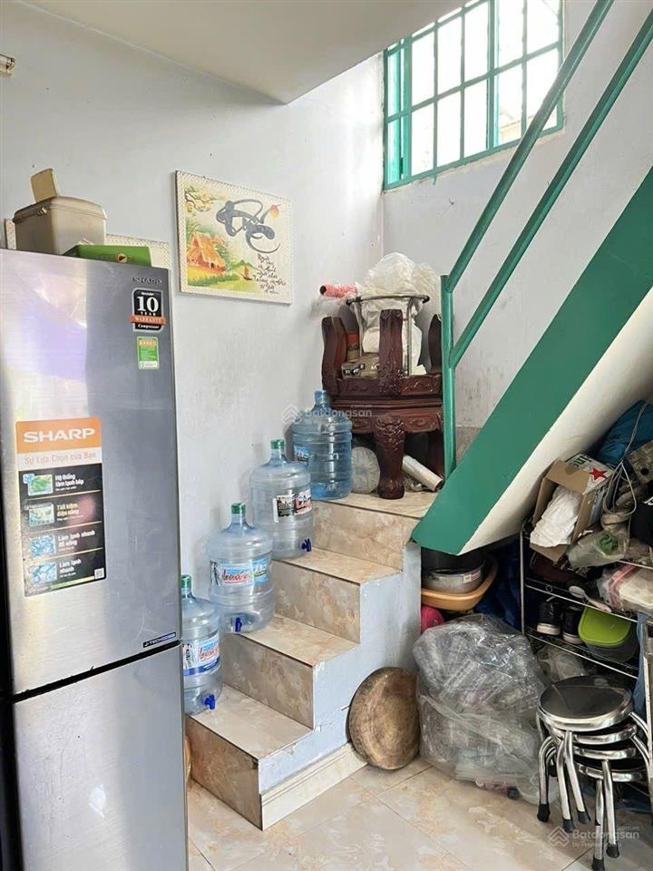 Nhà 60.5m2 3pn có lửng cách hẻm ô tô 10m gần cầu vượt gò dưa. 3.15 tỷ giá quá tốt