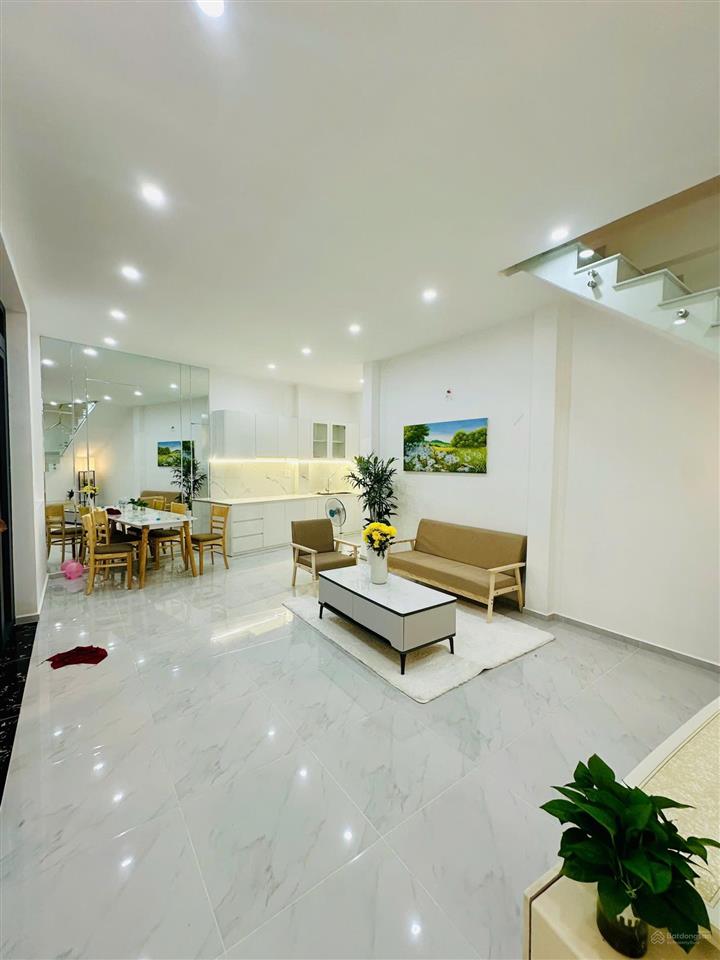 Siêu hot góc 2mt nhà c4 100m2 ngang 12.5m 3pn đặng văn bi, trường thọ, tđ