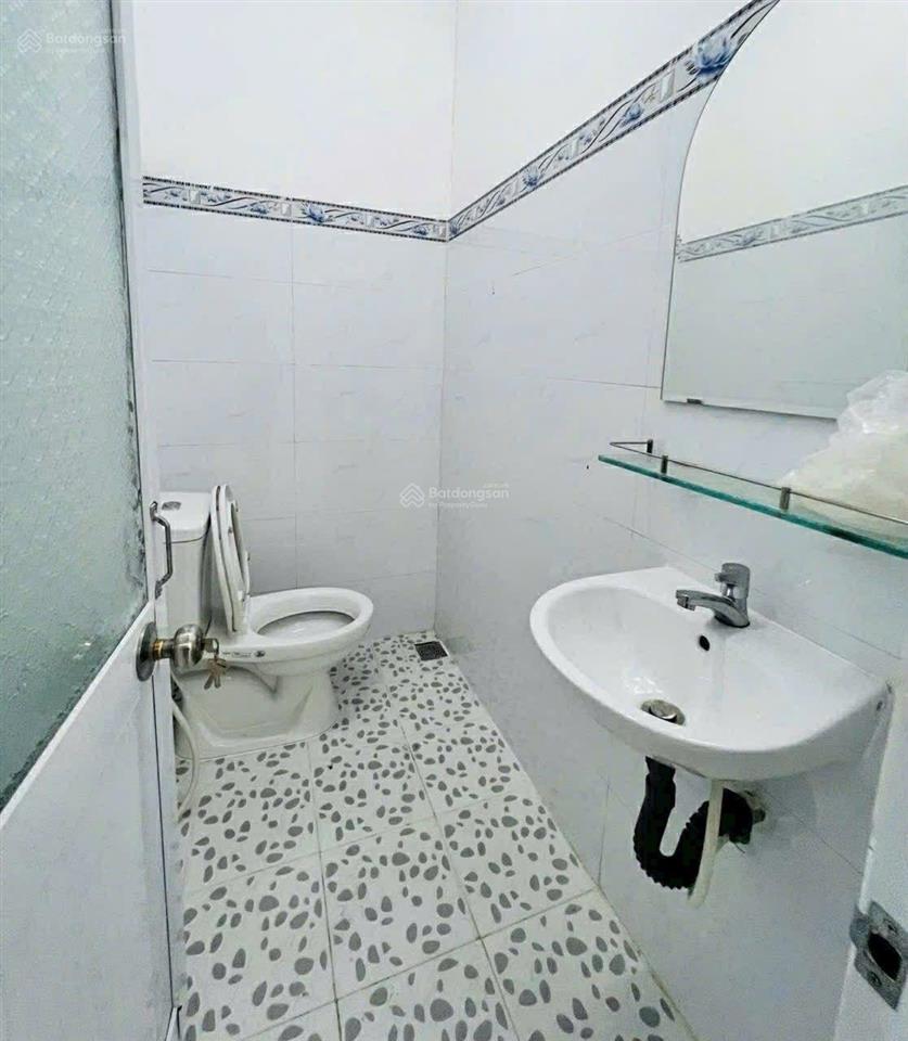 Nhà 1 lầu 4pn 4.4*22m 96.7m² vuông vức kqh hxh gần đs 2 6.1 tỷ