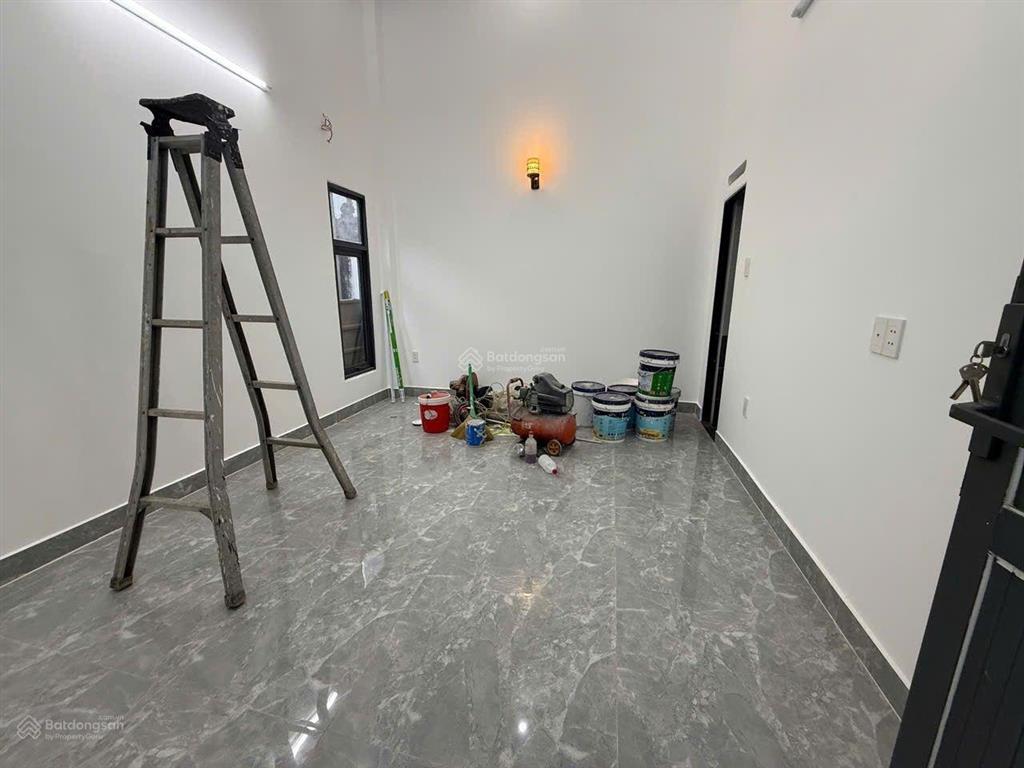 Nhà mới 3 tầng 50.3m2 ngang 8.3m hẻm bagac phạm văn đồng, thủ đức cũ. giá 3.8 tỷ
