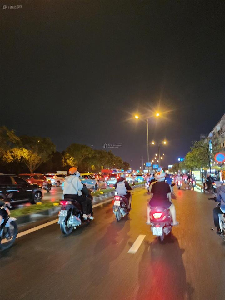 Kho xưởng 400m2 nguyễn duy trinh, long trường 10*40m tải vào giá 55k/m2 thương lượng
