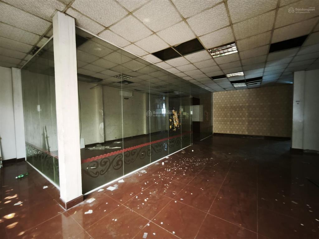 Nhà văn phòng 600m2 1 lầu quốc lộ 13, hbp