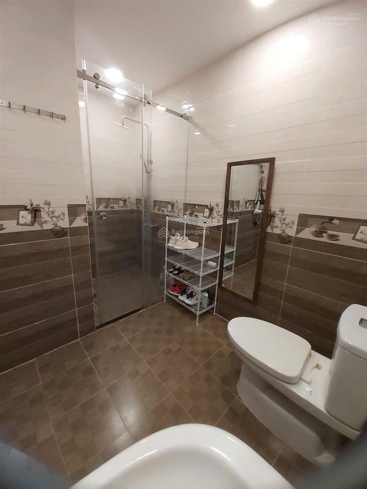 Chung cư orchard garden. diện tích 36m2. giá bán 3 tỷ bao thuế phí. nội thất đầy đủ