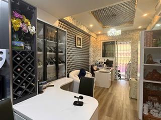 Bán căn hộ chung cư the botanica. giá bán  4.65ty bao hết. diện tích  57m2. full nội thất