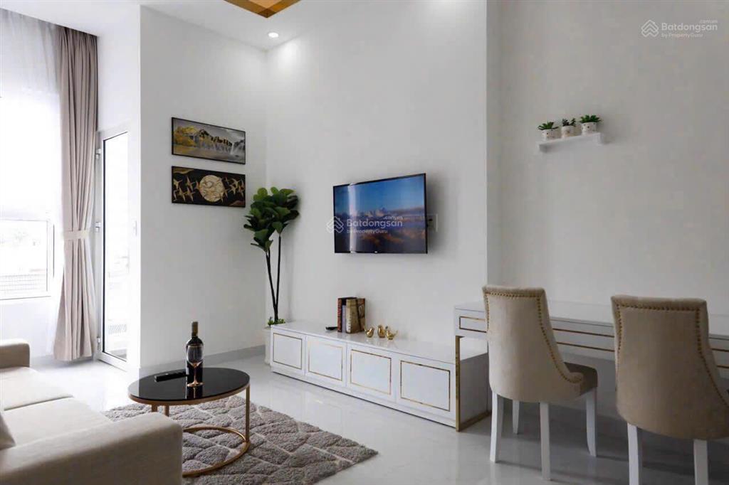 Cần bán gấp căn hộ cao cấp orchard parkview . giá bán  3.1ty . dt 30m2 sẵn hd thuê