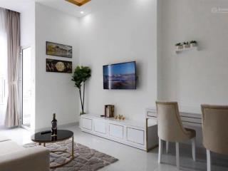 Cần bán gấp căn hộ cao cấp orchard parkview . giá bán  3.1ty . dt 30m2 sẵn hd thuê