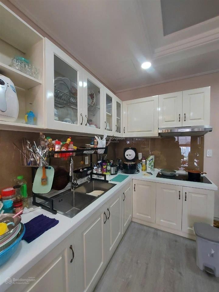 Bán nhanh căn hộ chung cư the botanica . diện tích73m22pn. giá bán  6ty