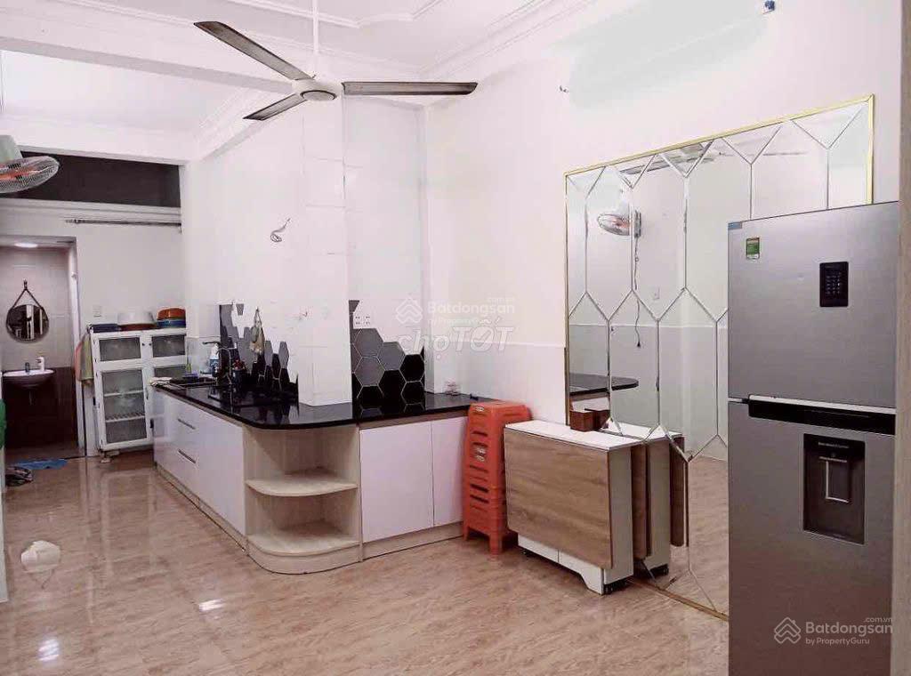 Chính chủ bán nhà riêng tại đường phan xích long pn, 6,8 tỷ, 4pn, 3wc, 1 trệt 2 lầu 1 sân thượng