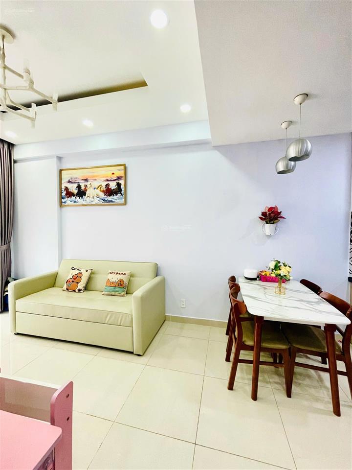 Chính chủ cần bán gấp căn hộ 2pn giá 4,5 tỷ, novaland, gần sân bay tân sơn nhất. 0367 199 ***
