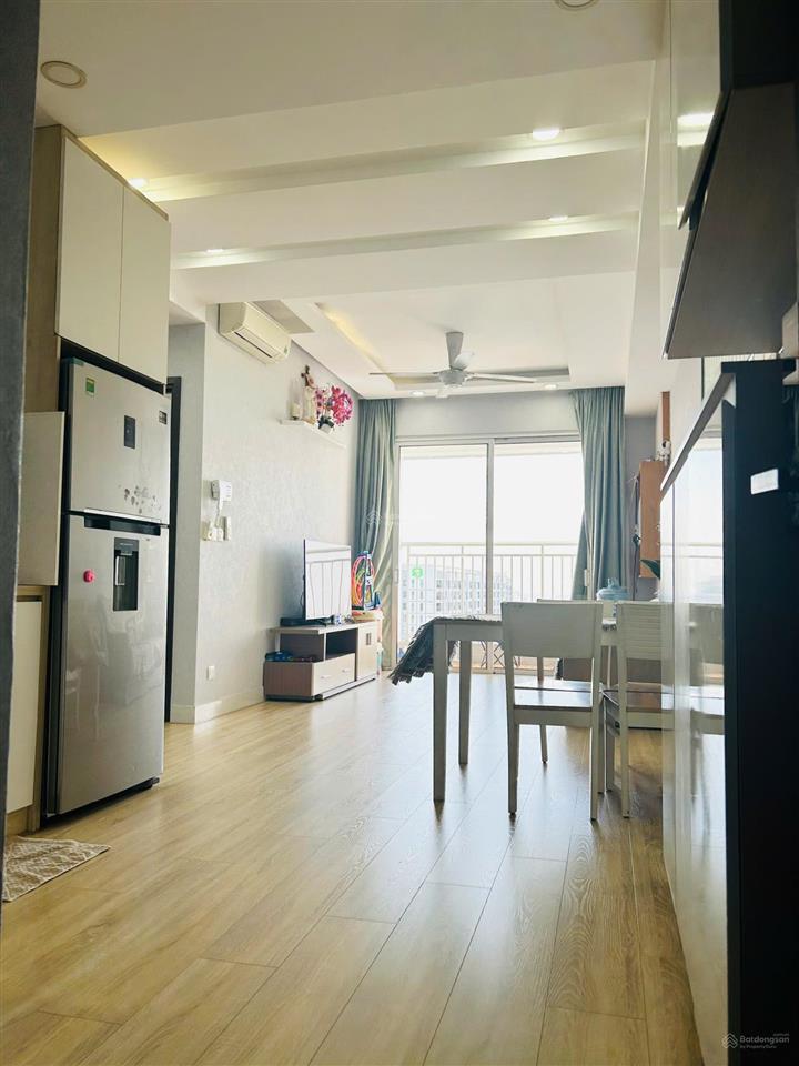 Cần bán gấp căn hộ orchard park view  full nội thất mới mẻ giá chỉ nhỉnh 6,2 tỷ