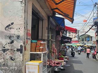 Nhà riêng . dt 65 m . 2 tầng .hẻm bên hông 2.5m . mặt tiền đường trần hưu trang