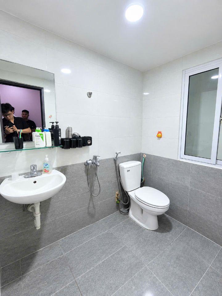 Bán nhà Vân Canh, giáp Xuân Phương, sẵn nội thất mới, 5 tầng giá 5.4 tỷ