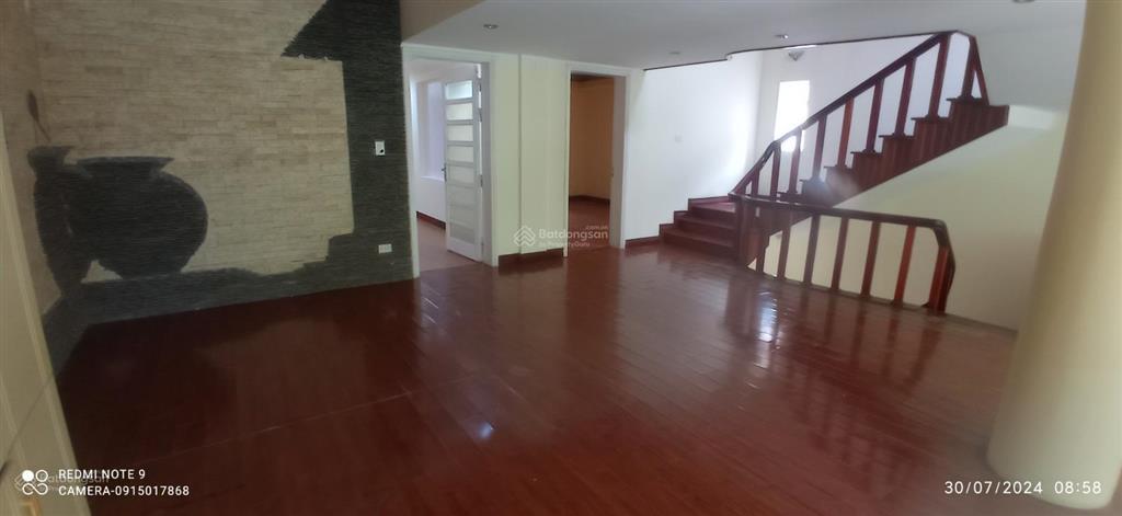 Bán nhà tại vị trí kim cương  mặt tiền quốc lộ 9b, đông hà, quảng trị cách trung tâm nhà hát 600m
