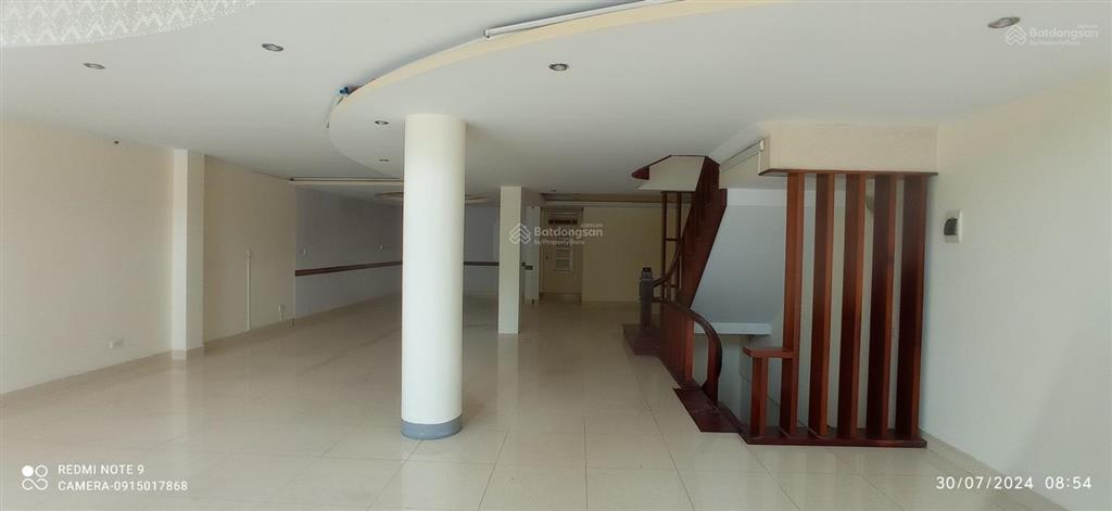 Bán nhà tại vị trí kim cương  mặt tiền quốc lộ 9b, đông hà, quảng trị cách trung tâm nhà hát 600m