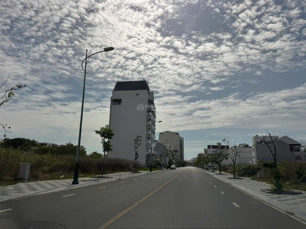 Cho thuê cửa hàng, ki ốt tại ocean dunes, giá cực chất 10 triệu, 280m2