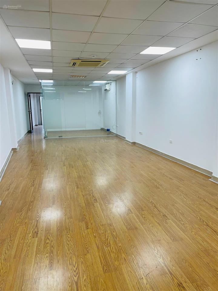 Cho thuê văn phòng mặt phố thuỵ khuê giá siêu rẻ  100m² chỉ 14tr/tháng