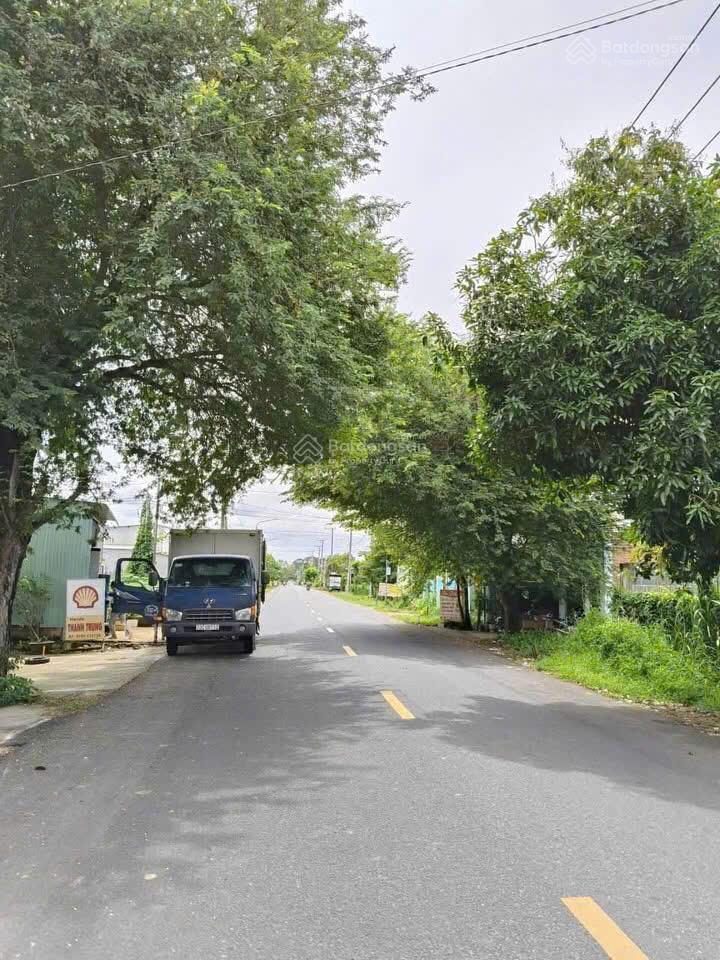 Cần bán gấp lô đất mặt tiền đường kinh doanh hương lộ 8 thuộc long phước tp bà rịa