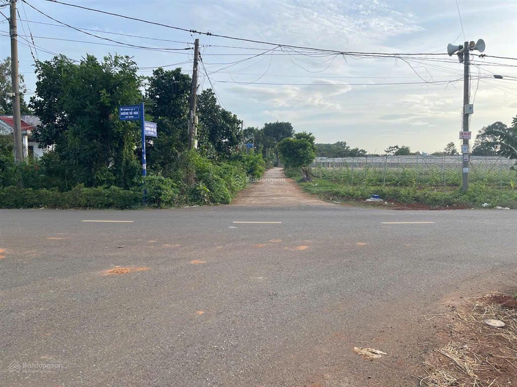 Chủ gửi bán lô đất đẹp đường bê tông 6m  gần đường 46b, hòa long