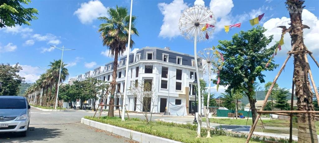 Cực vip, lô liền kề đẹp nhất dự án centre ville 148.5m2 lô góc 3 thoáng