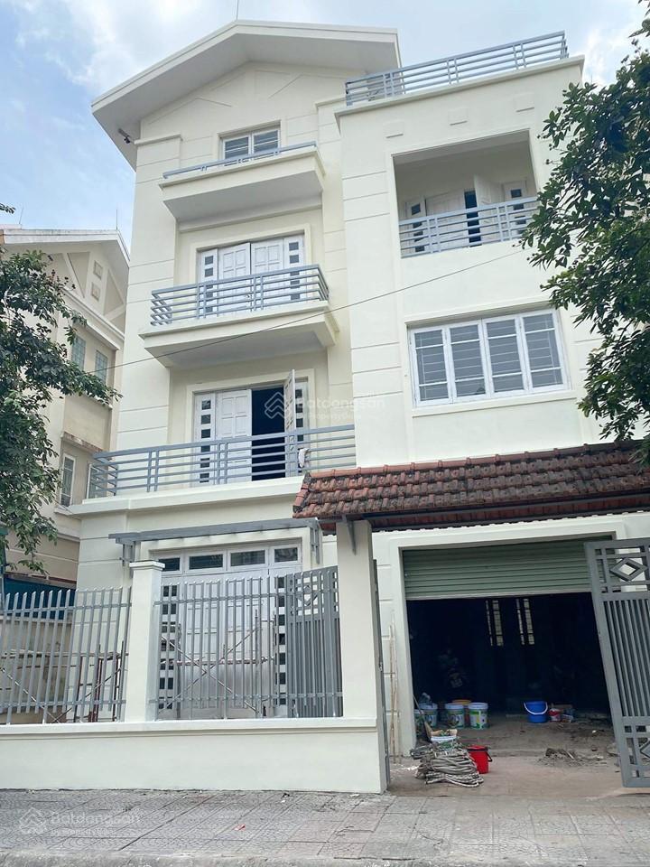 Chính chủ gửi bán biệt thự đặng xá diện tích từ 300m2 giá hời hà nội