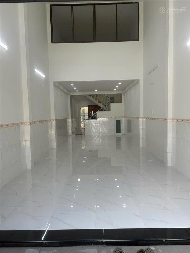 Chính chủ bán nhà hẻm xe tải tránh 879 hương lộ 2  đậu 2 ô tô trong nhà