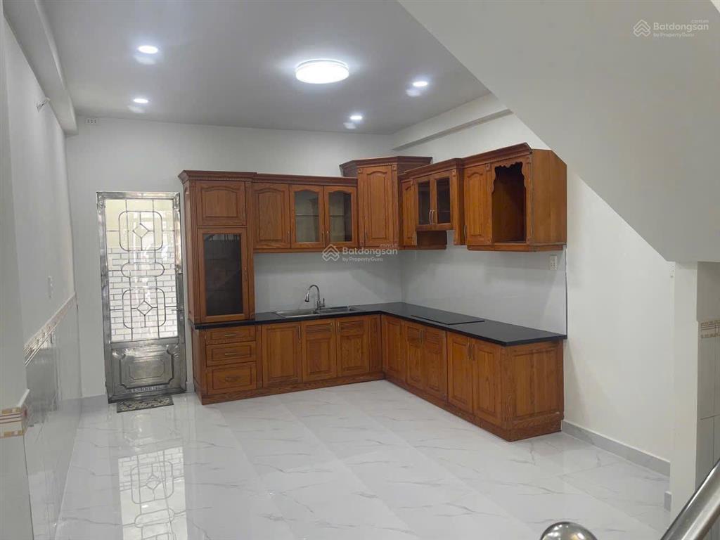 Chính chủ bán nhà hẻm xe tải tránh 879 hương lộ 2  đậu 2 ô tô trong nhà