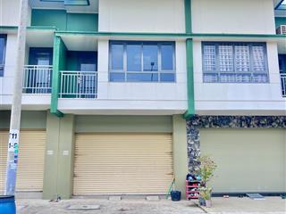 Cần bán căn shophouse 1 trệt 1 lầu dự án oasis city bến cát bình dương, cạnh trường mầm non, hồ bơi