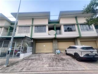 Kẹt tiền bán gấp căn shophouse 85m2 sổ hồng riêng, khu oasis city bến cát bình dương cũ
