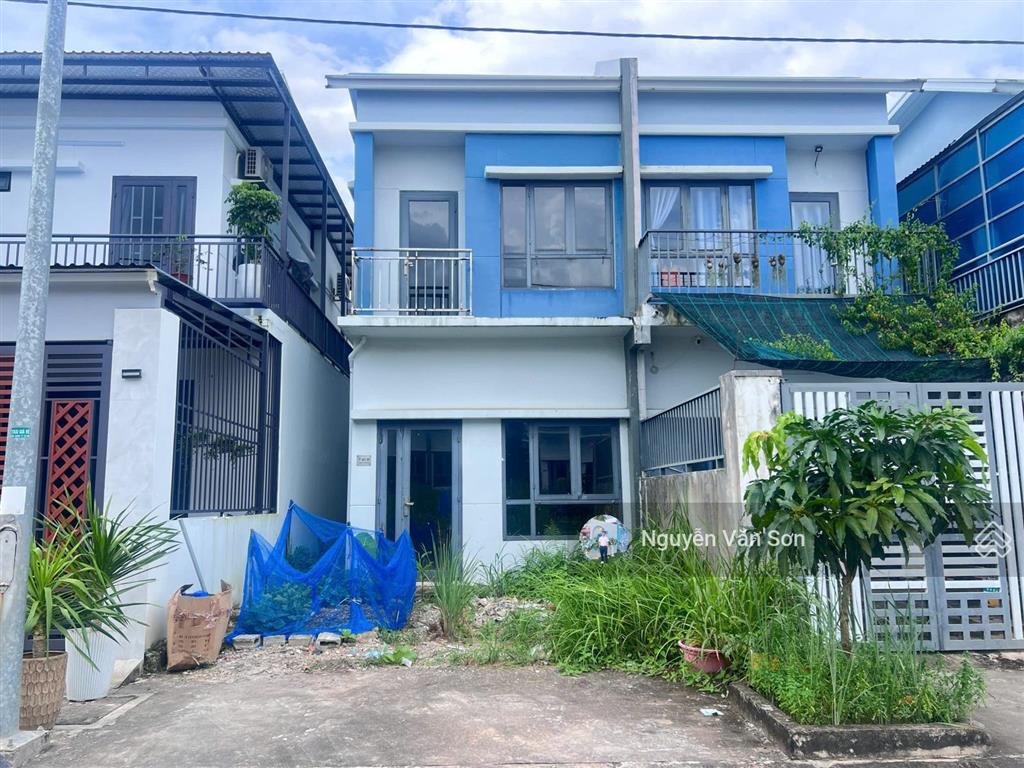 Cần bán gấp căn tứ lập 80m2 giá ngộp hướng nam, giá 1,55 tỷ, bao sang tên ra sổ, có hỗ trợ vay bank