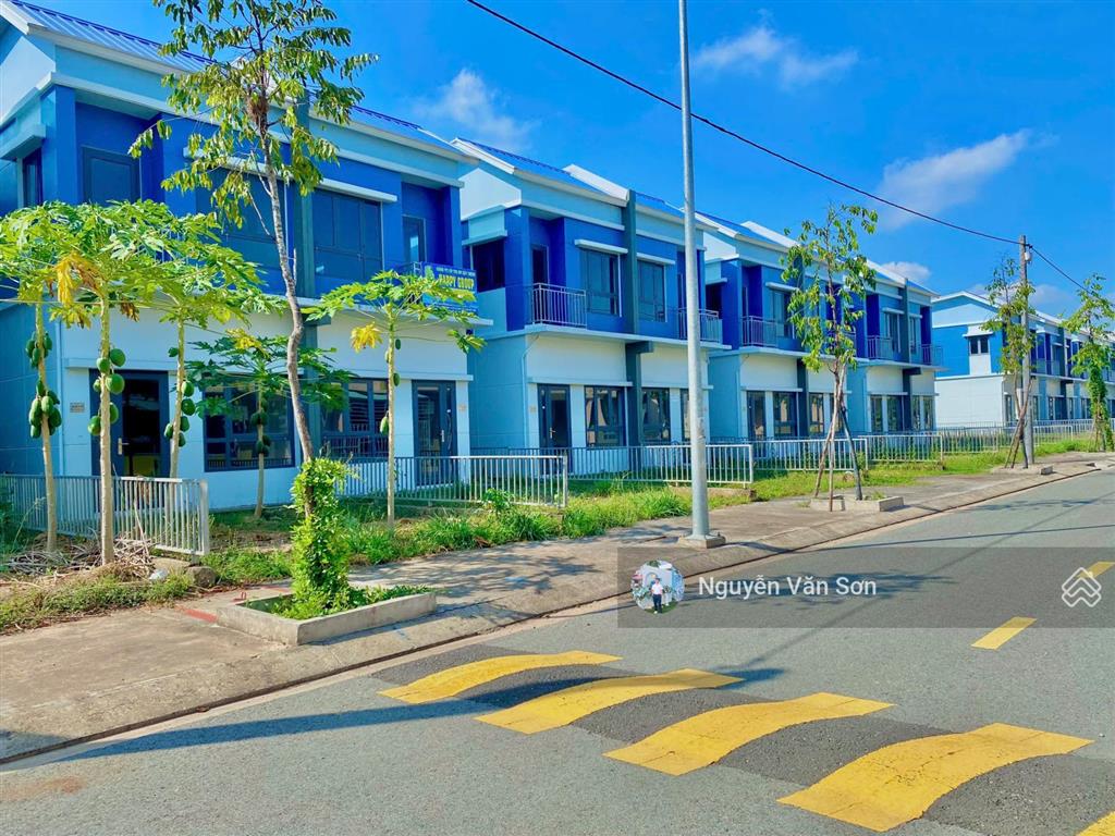 Cần bán gấp căn tứ lập 80m2 giá ngộp hướng nam, giá 1,55 tỷ, bao sang tên ra sổ, có hỗ trợ vay bank