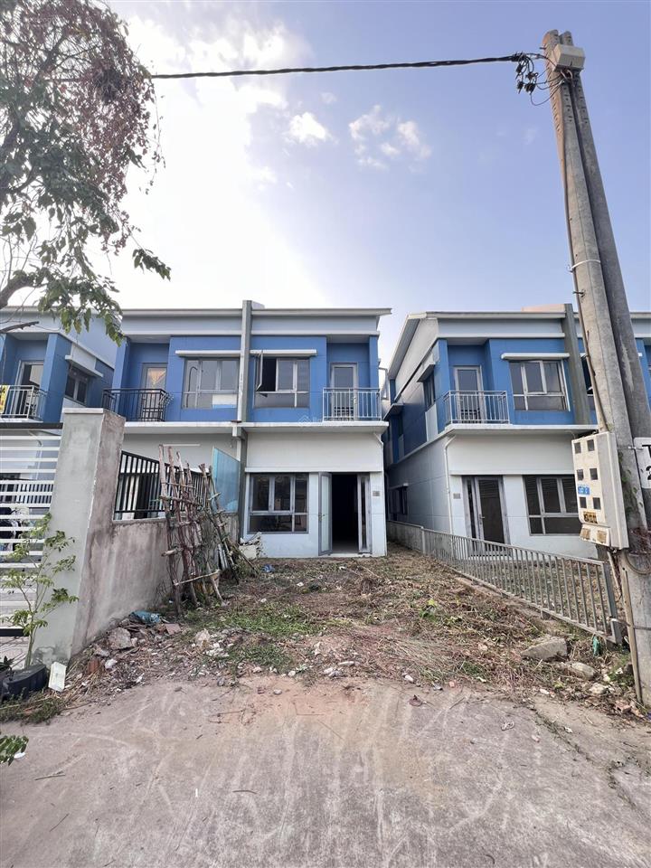 Bán căn tứ lập hướng nam 80m2 dự án oasis city giá tốt, có hỗ trợ vay ngân hàng tối đa 80%