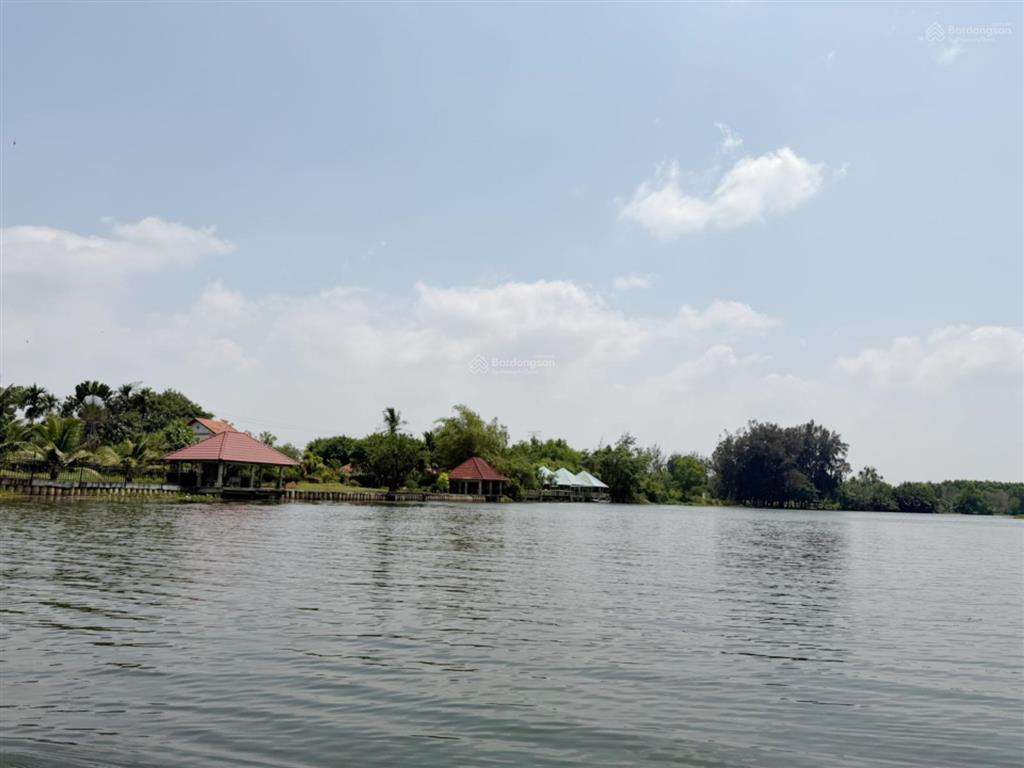 Đất nhà vườn nghĩ dưỡng mặt tiền sông lớn ông kèo đẹp nhất nhơn trạch đường ô tô tận nơi chỉ 4tr/m2