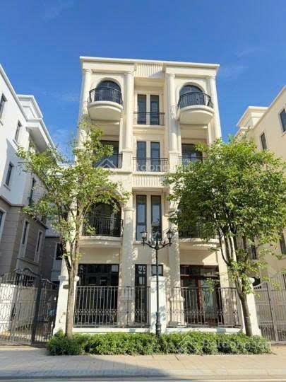 Bán biệt thự song lập 144m², giá 13 tỷ hướng đn, khu khép kín vườn nhật, vinhomes ocean park 2.