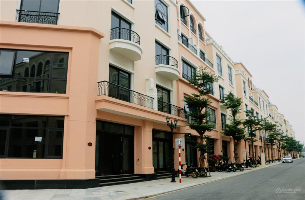 Bán liền kề 62,5m2, giá 8,15 tỷ, mặt tiền 5m cọ xanh, vinhomes ocean park 2.