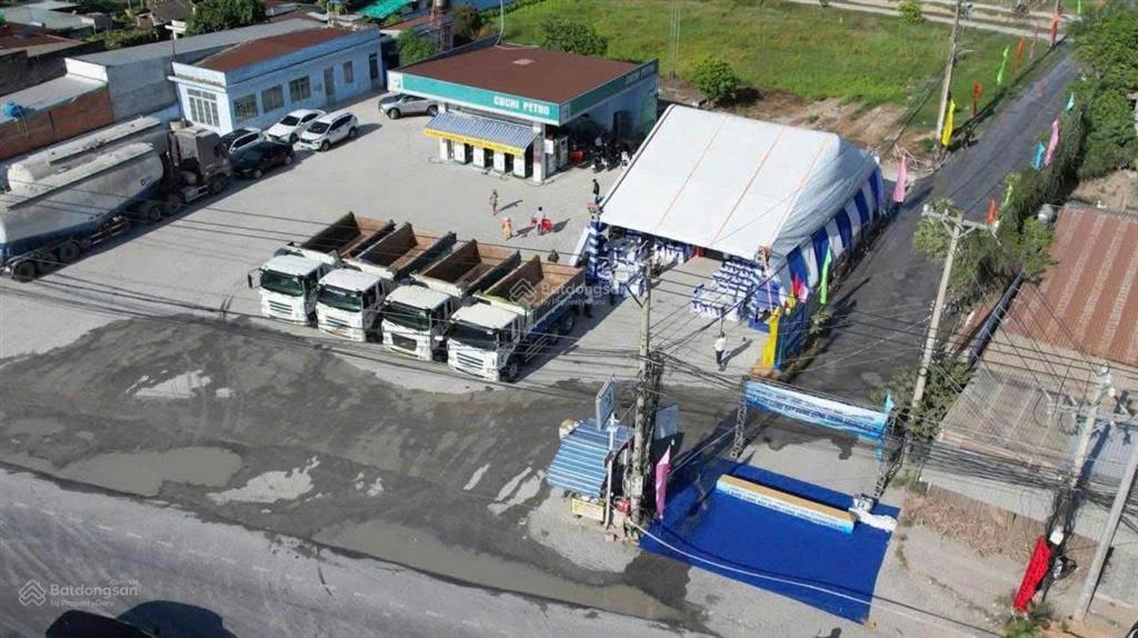 Chủ cần bán gấp lô đất mặt tiền đường cây xăng bà chính vừa khánh thành làm nhựa