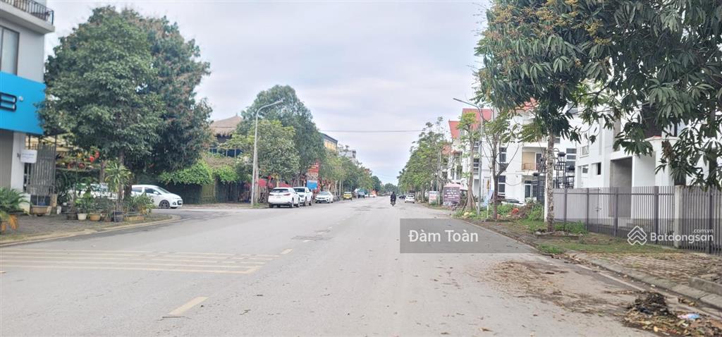 Bán căn song lập 200m2, kđt ngôi nhà mới, quốc oai. giá chỉ 15 tỷ. hợp đồng mua bán.