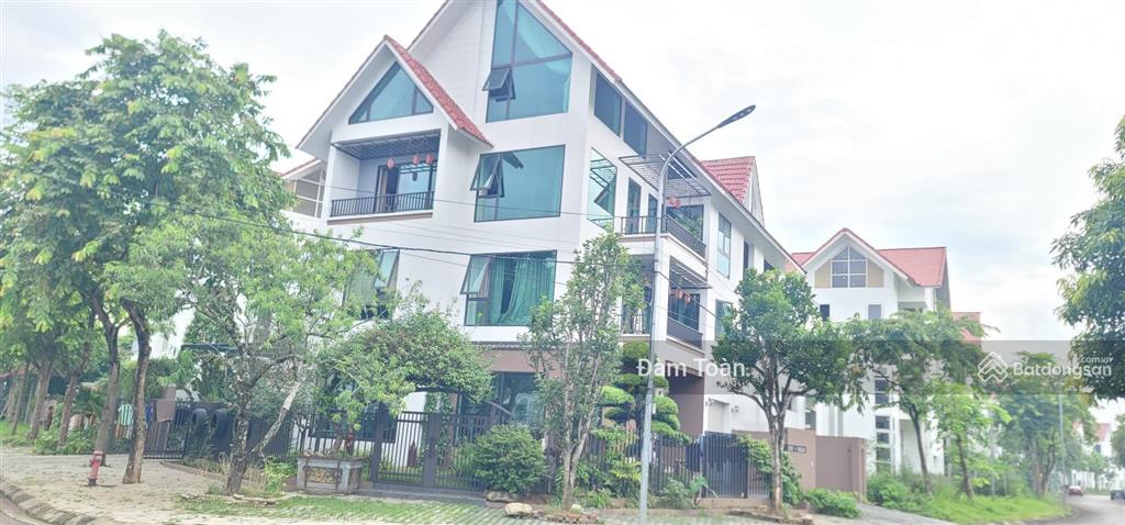 Bán bt góc, view hồ đẹp như riverside, tại kđt new house city, quốc oai. dt 300m2, sổ đỏ, giá tốt