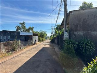 Hót! chỉ còn 1ty7 cho lô đất 455m2(7x65m2) shr, sẵn 280m2 tc. khu dân cư, gần nhà thờ & song hành